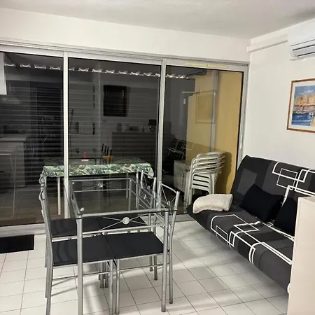 Piscine Sur Place & Bel T2 Au Cap D'agde Appartement